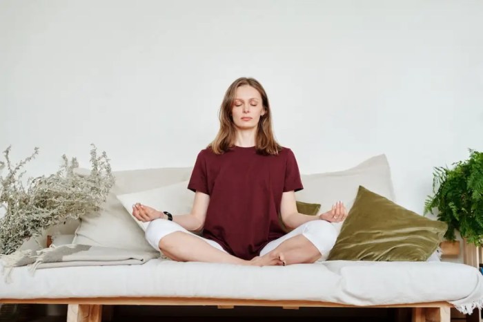 How to Meditate for Manifesting Your Desires
